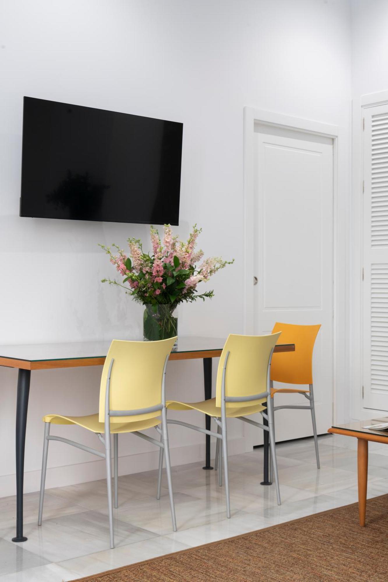 Apartmán Estrella Giralda By Valcambre Sevilla Pokoj fotografie